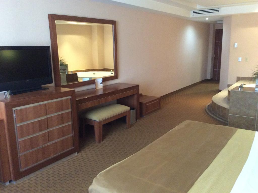Hotel Soleil Business Class Celaya Room photo